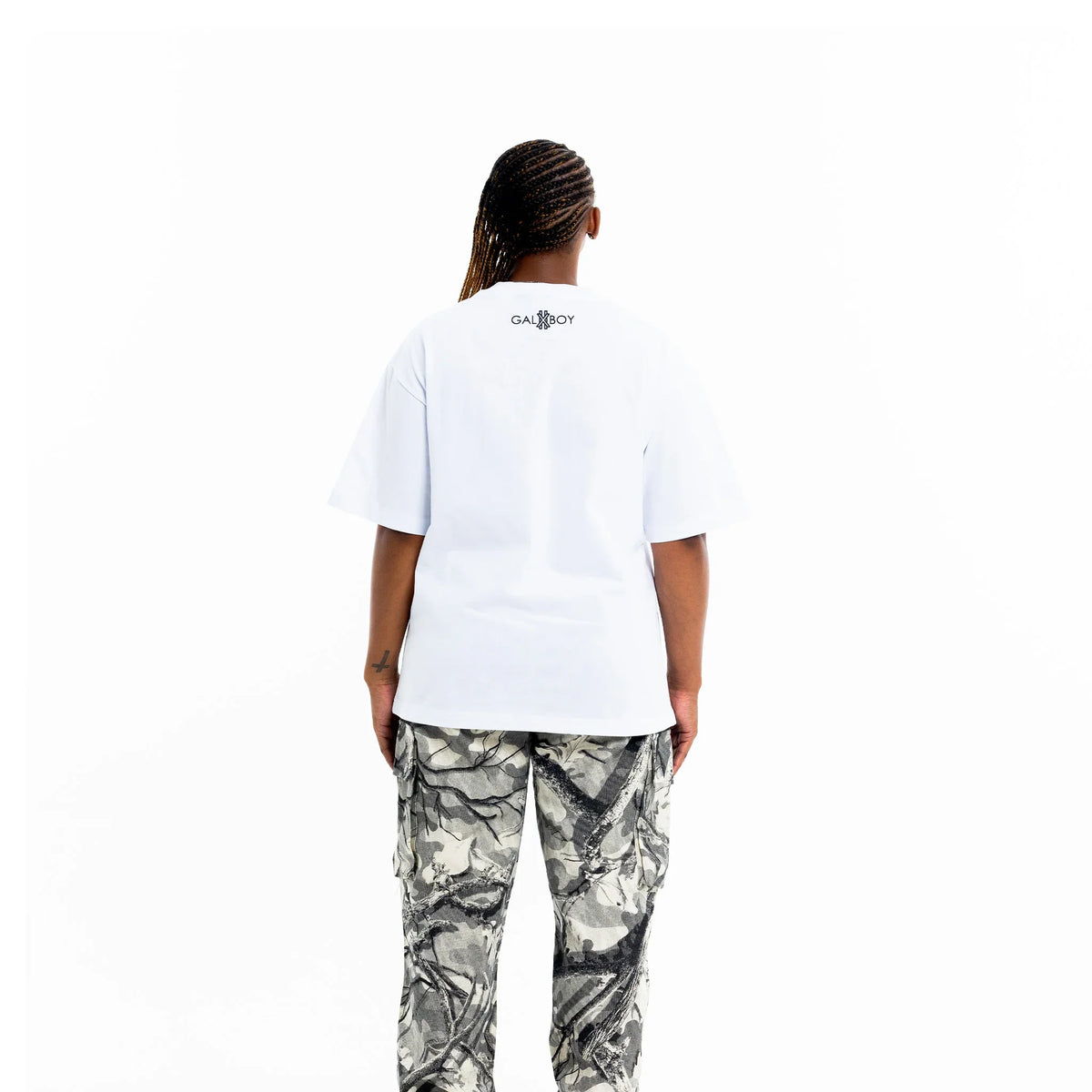 COIN EMBROIDERY T-SHIRT